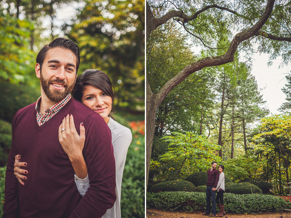 03 1 couple in love during enegagement session - Cassie + Jason >< Engagement Session at Cantigny Park