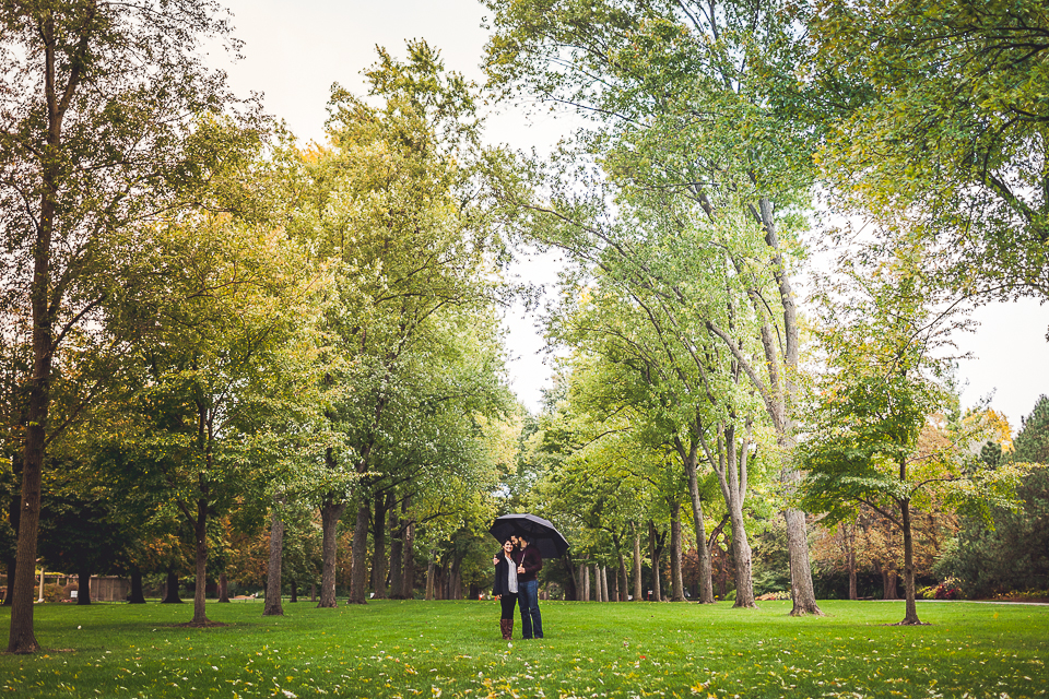 06 engagement photos in wheaton - Cassie + Jason >< Engagement Session at Cantigny Park