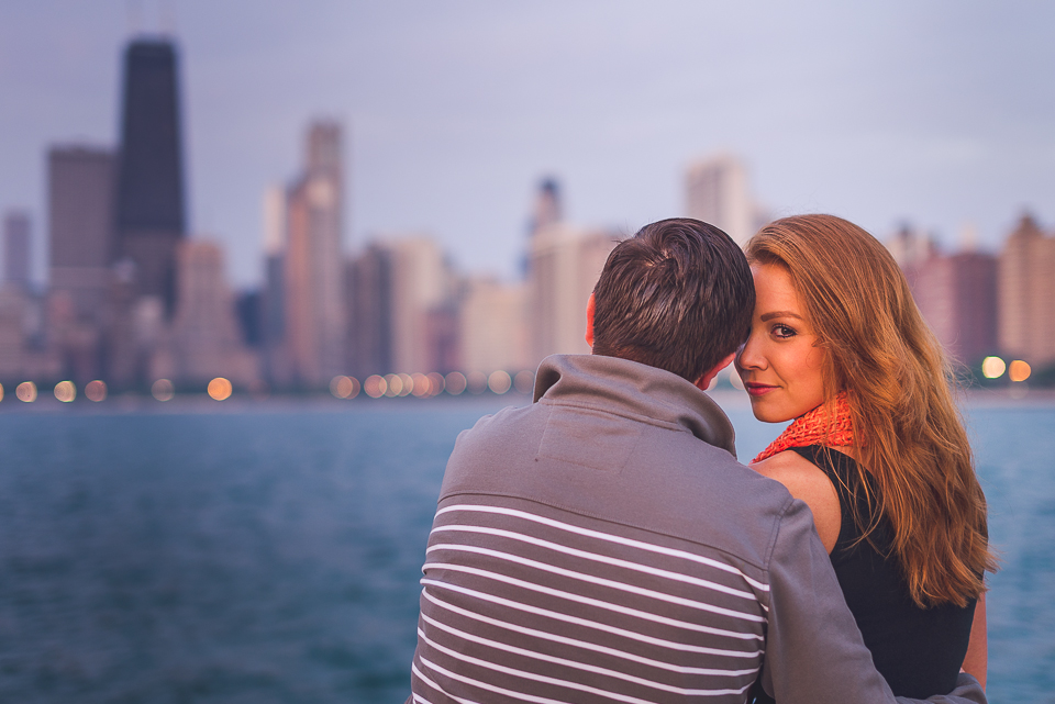03 engagement photos in chicago - Savannah + Brad // Chicago Sunrise Engagement at US Cellular Field Sox Park
