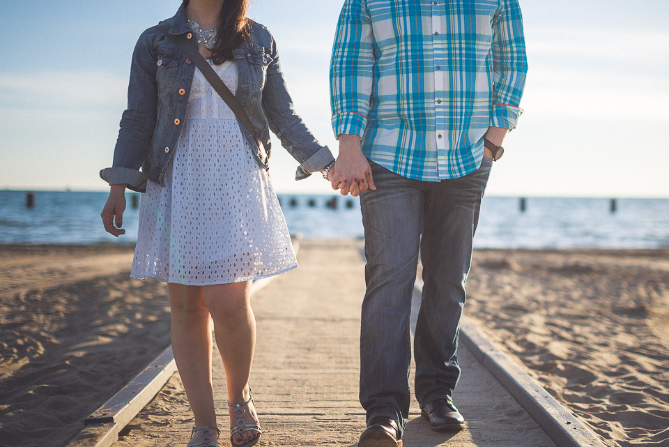 14 ceative portrait on the beach - Juan + Carla // Downtown Chicago Lakefront Engagement Session