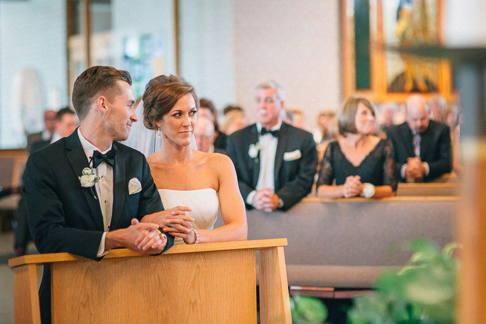 22 bride and groom are cute - Omaha Wedding Photography // Andy + Nicole