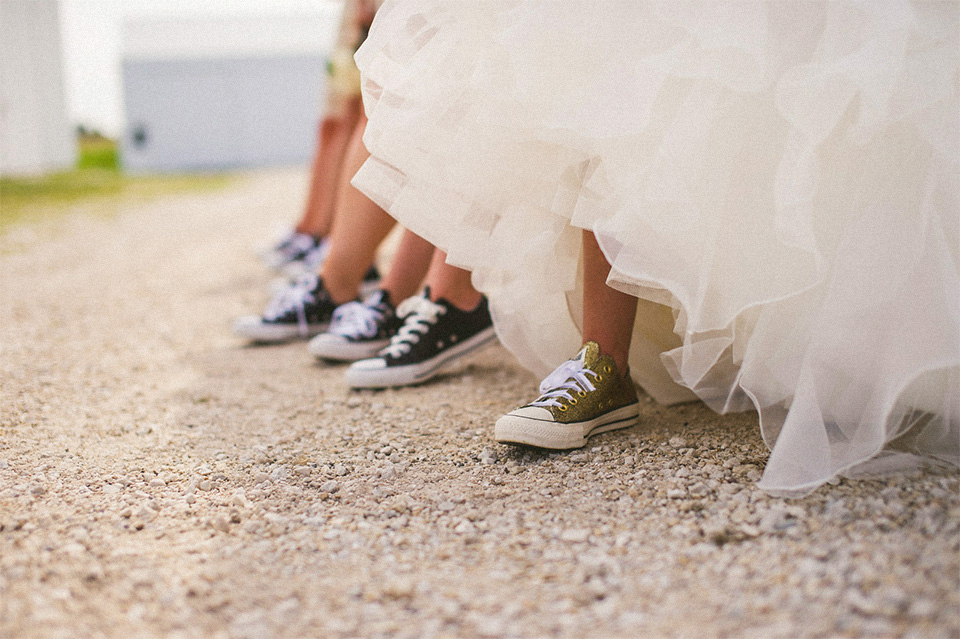 Flats, a brides (good) friend – Chicago Wedding Photography