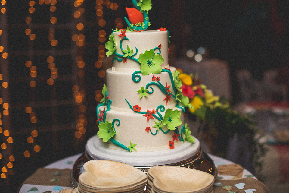 39 cool wedding cake ideas - AnaLorena + Bill // Wedding Photographer in Chicago