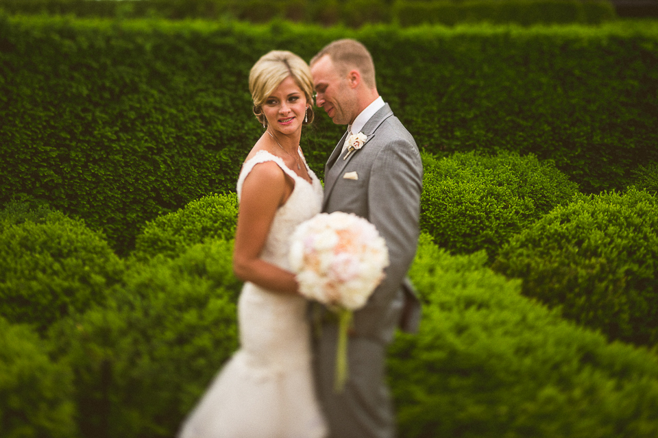 34 best wedding photographers in chicago - Lyuda + Tyler // Chicago Wedding Photographers