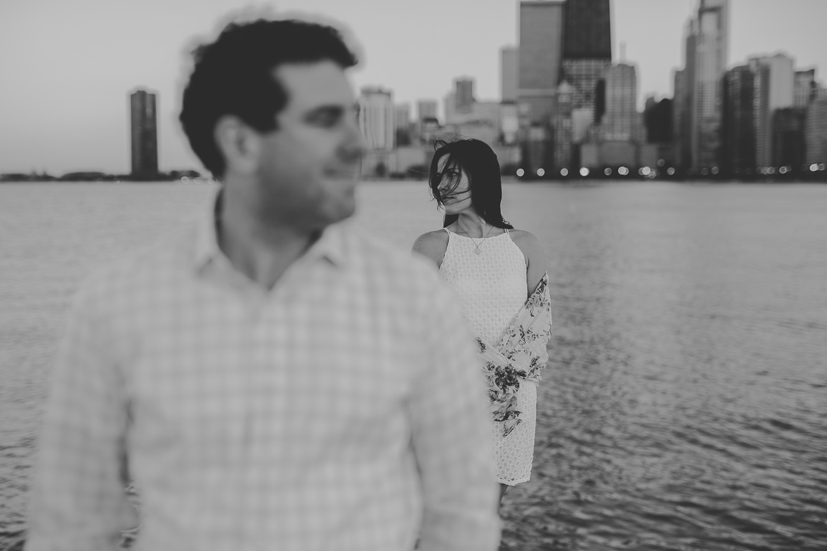 10 black and white lifestyle engagement - Tawni + Ryan // Chicago Sunset Engagement Session