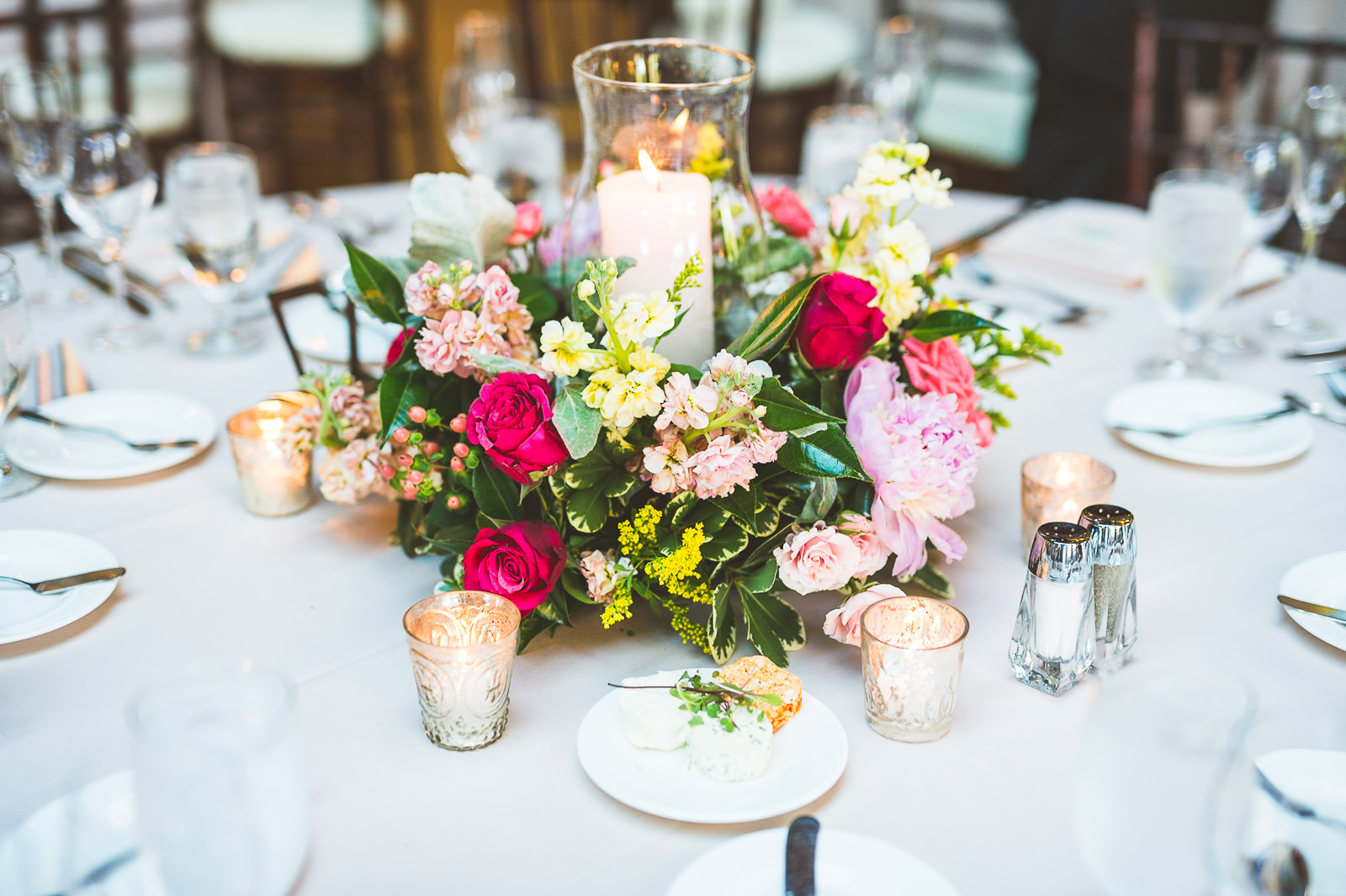 51 flowers at reception - Natalie + Alan // Chicago Wedding Photographer at Cafe Brauer