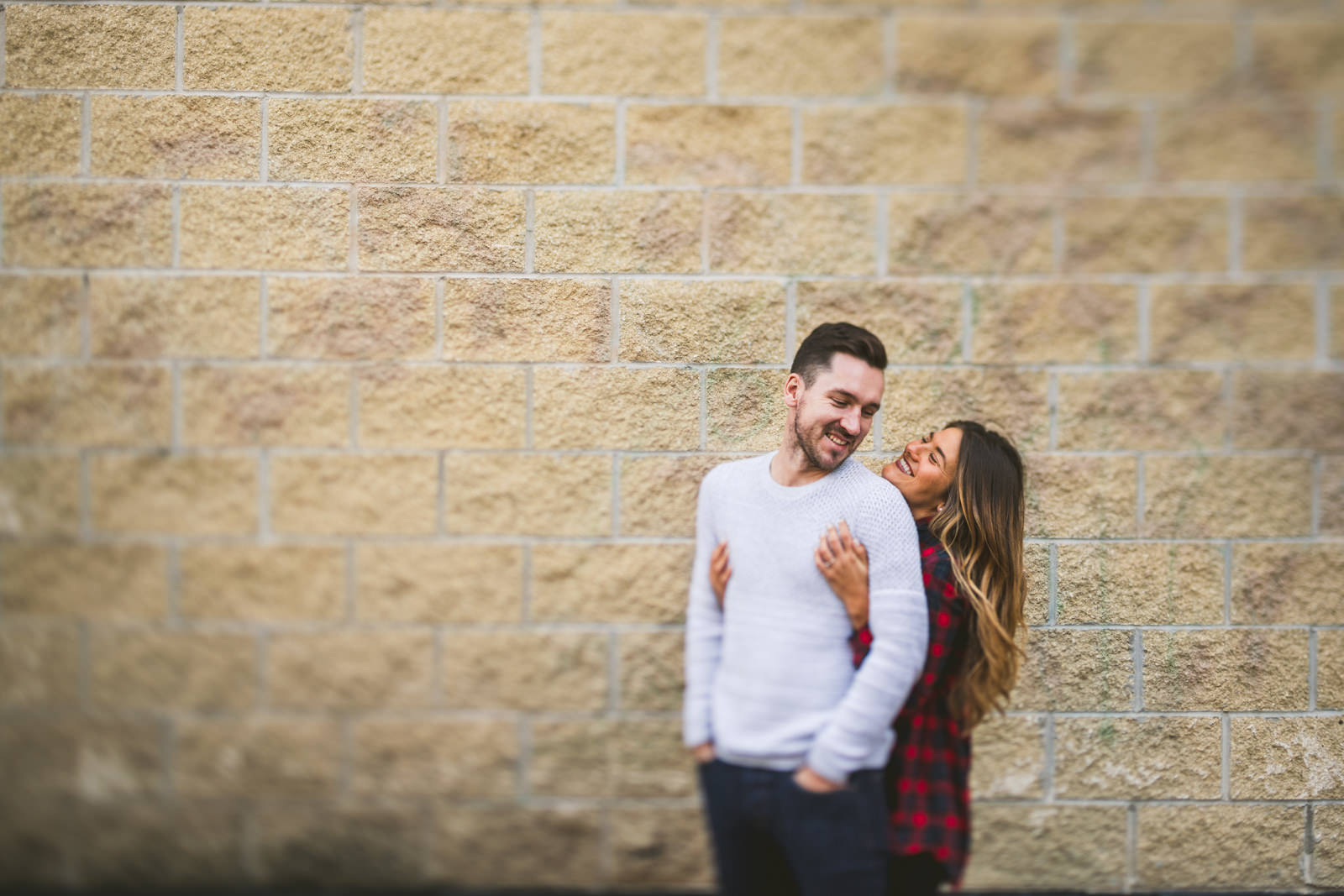 06 brick engagement photos - Joanna + Jamie // Engagement session in West Lakeview and Lincoln Park