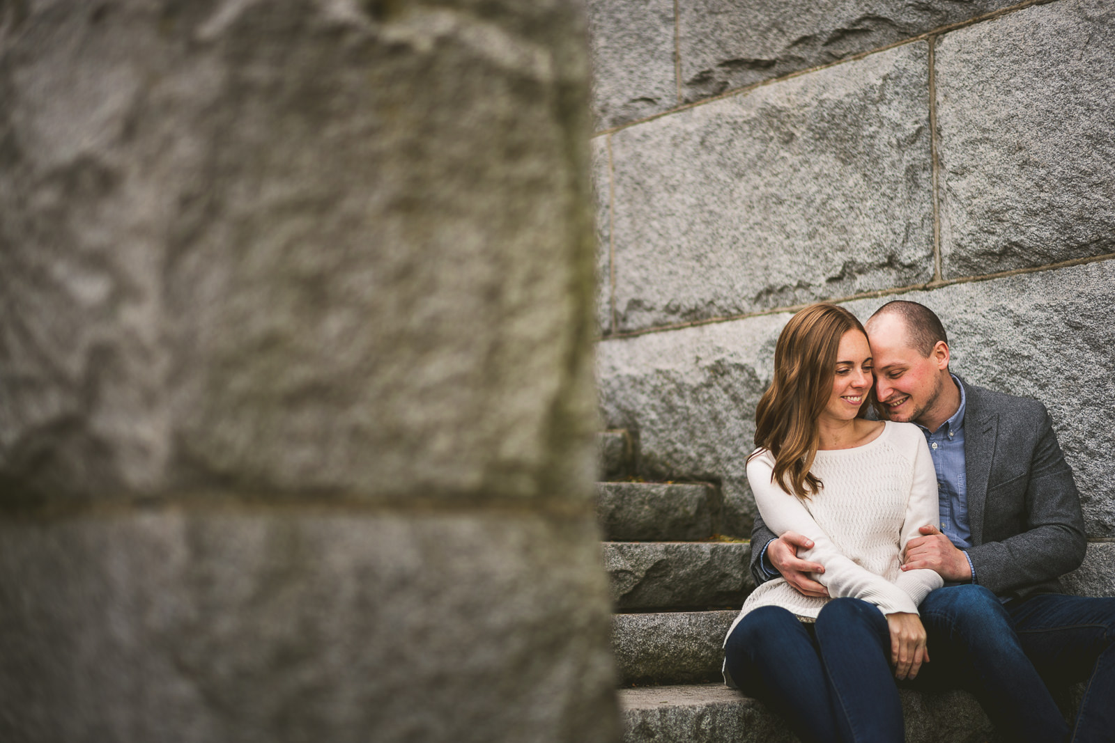 05 best engagement photos in chicago - Chicago Engagement Session // Chelsea + Nick