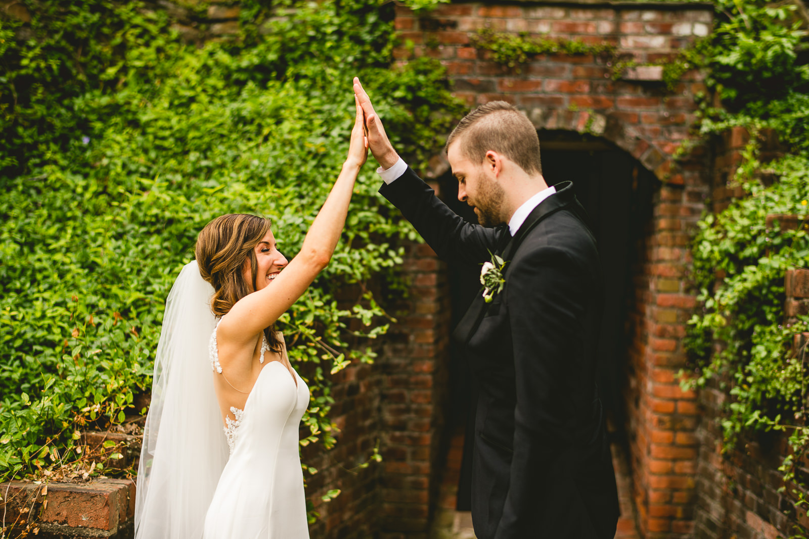 42 real moments with bride and groom - Club of Hillbrook Wedding // Jenna + Ben