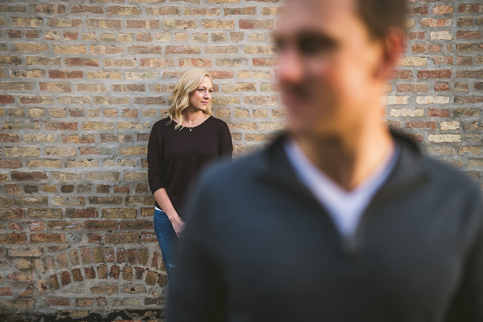 15 chicago engagement photos - Chicago In-home Engagement Sessions // Jessica + Bill