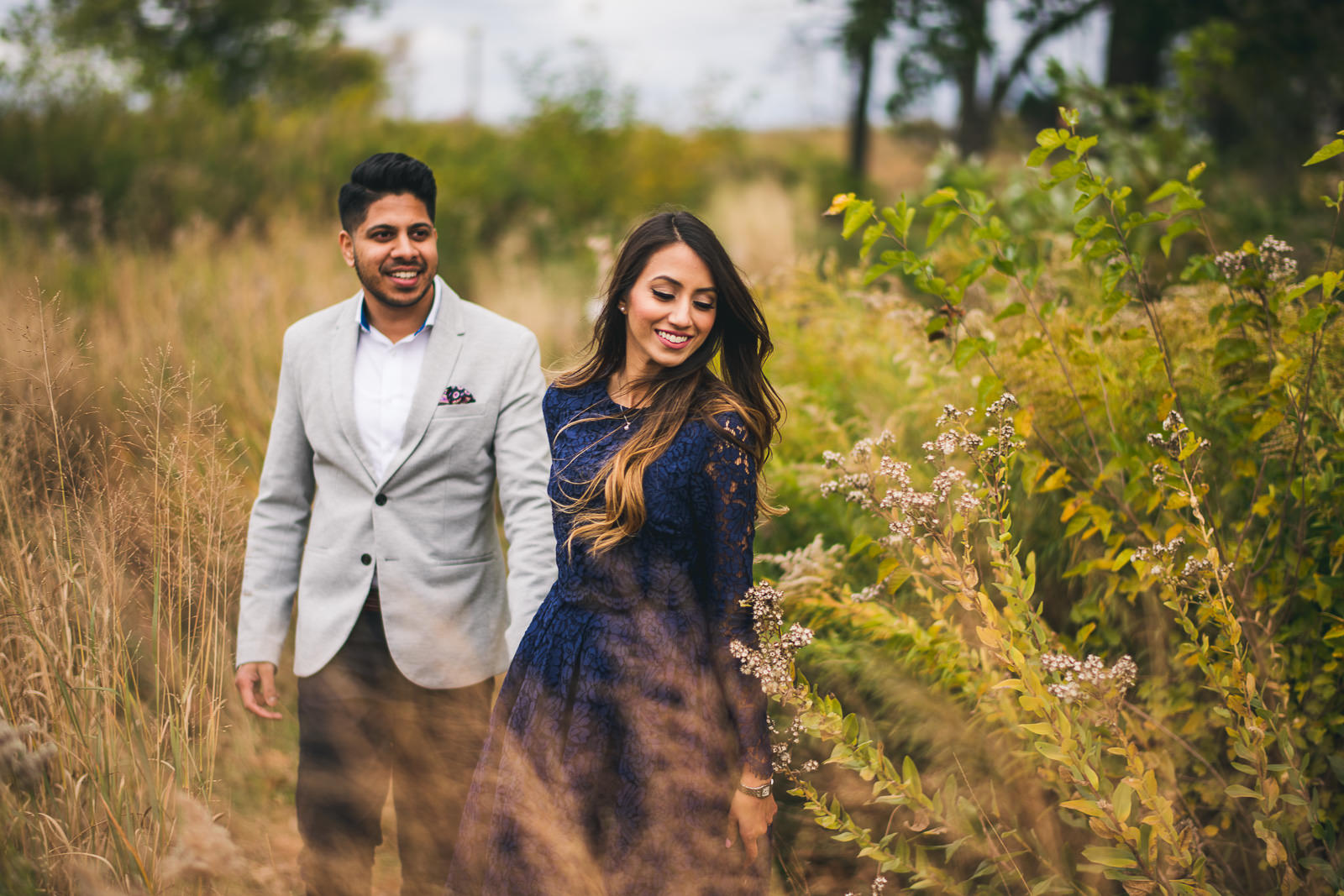 07 best fall engagement photographers in chicago - Chicago Fall Engagement Photos // Saba + Irfan