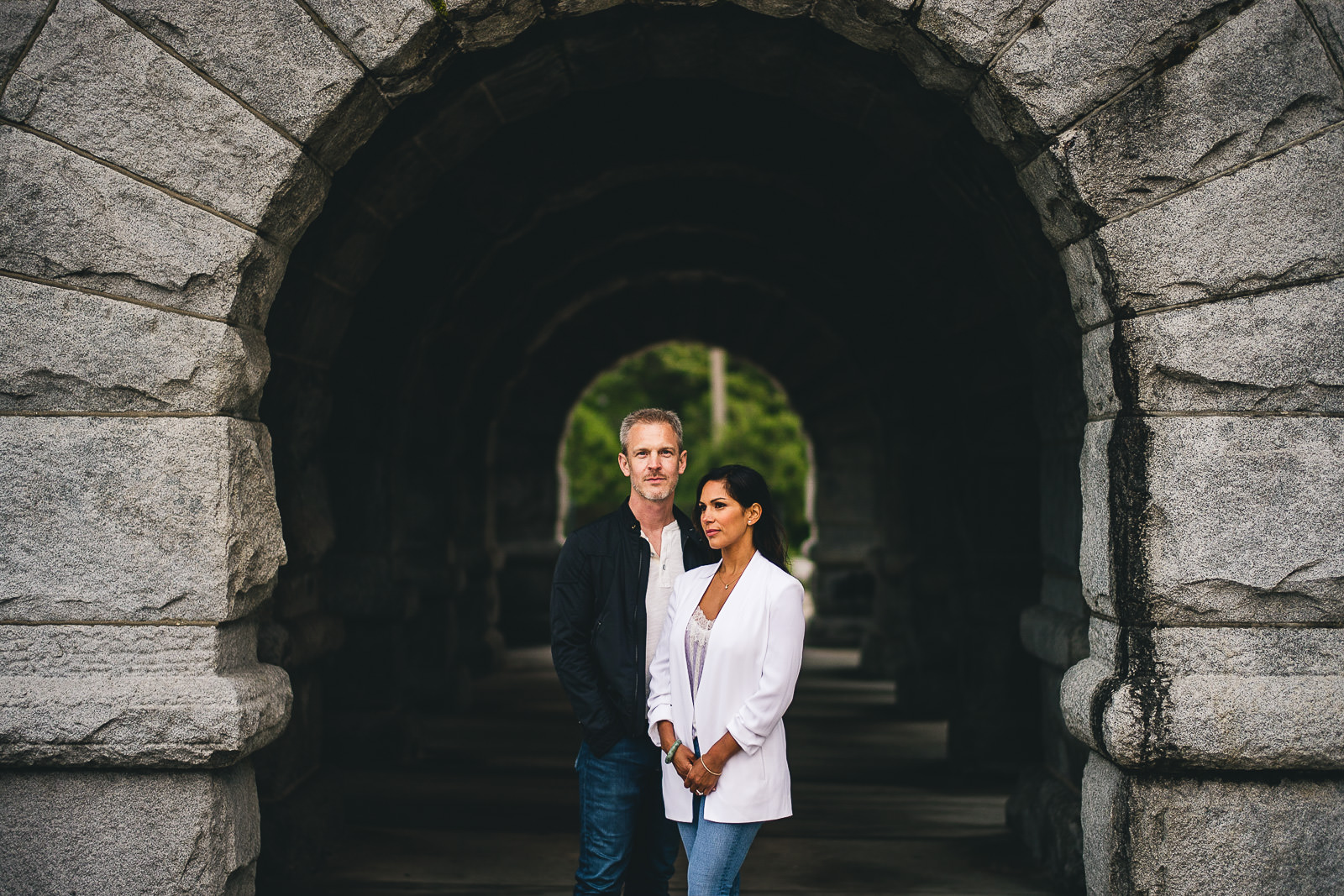 15 lincoln park engagement photos in chicago - Chicago Engagement Photos // Lili + Danny