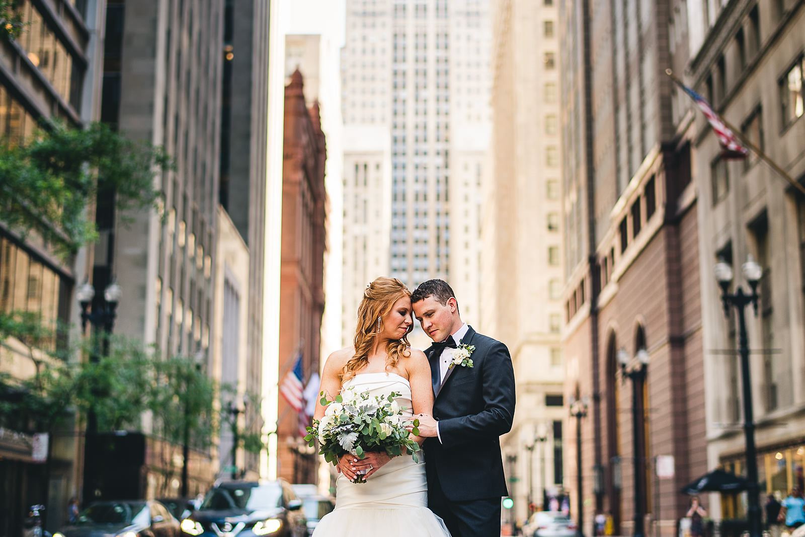 18 chicago wedding photos 1 - Kimpton Gray Hotel Wedding // Aubyn + Danny