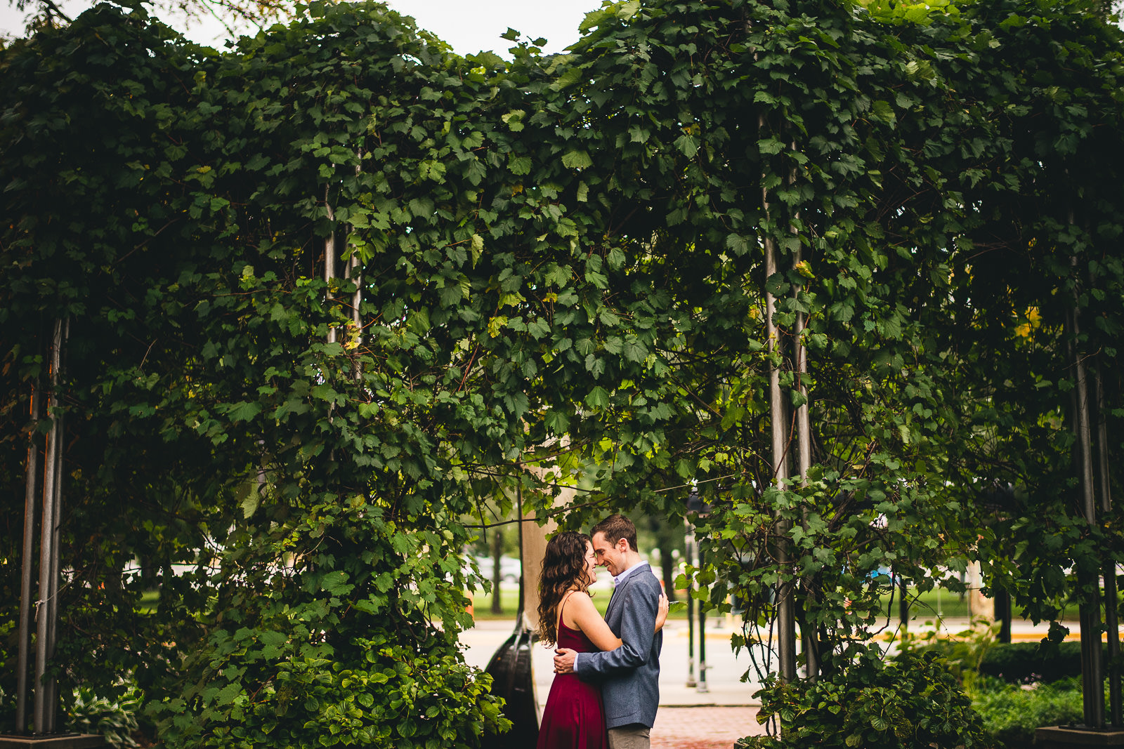 12 chicago engagagement inspiration photos - Chicago Engagement Photos // Colleen + Will