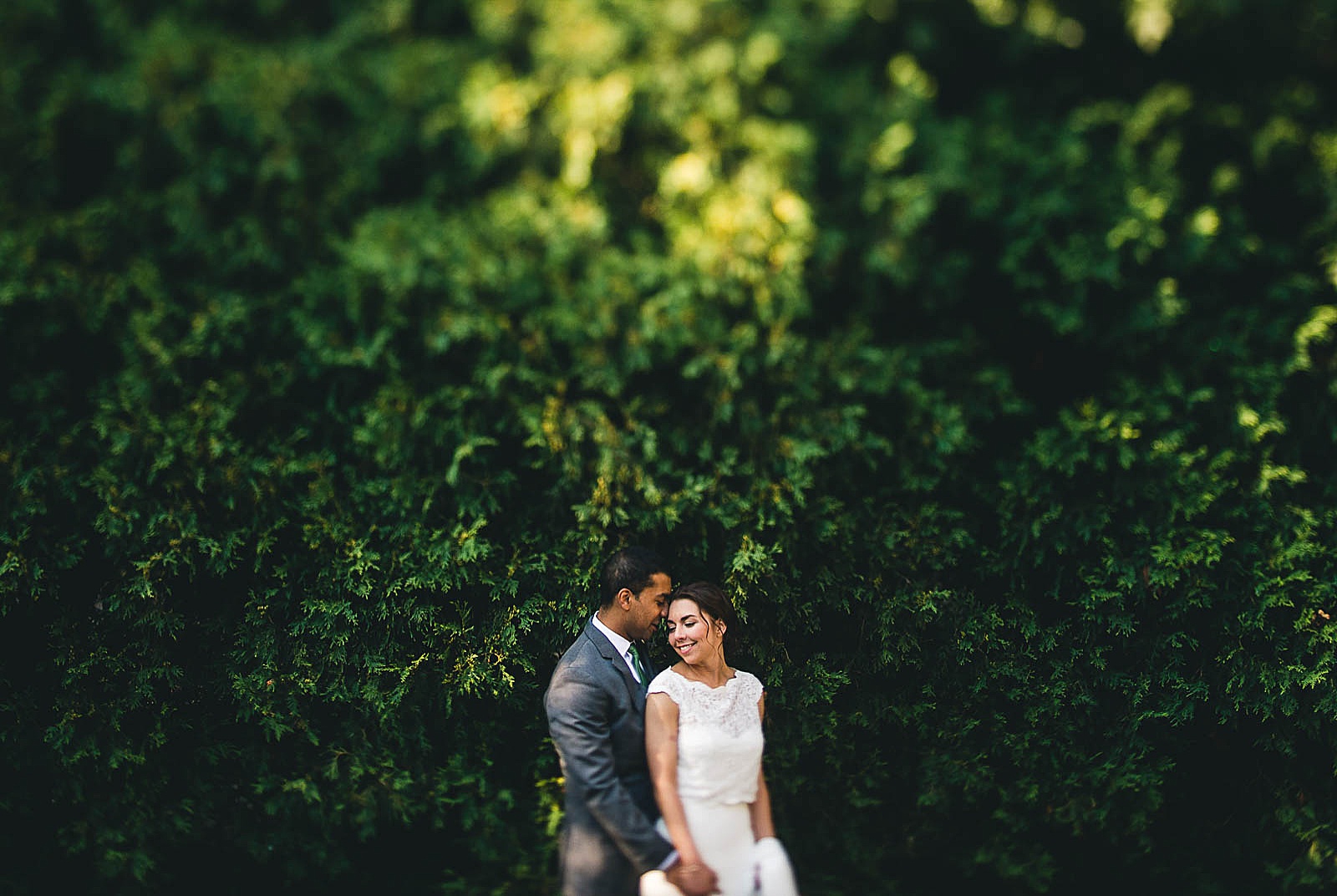 21 chicago wedding photographers - Wedding at Bridgeport Art Center // Kylie + Sean