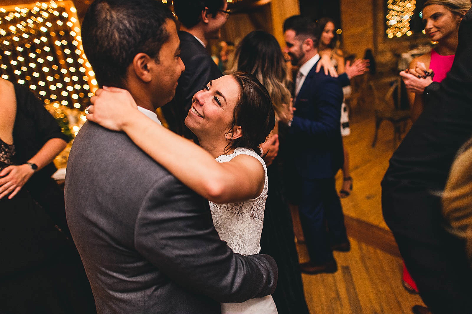 35 best wedding dances - Wedding at Bridgeport Art Center // Kylie + Sean