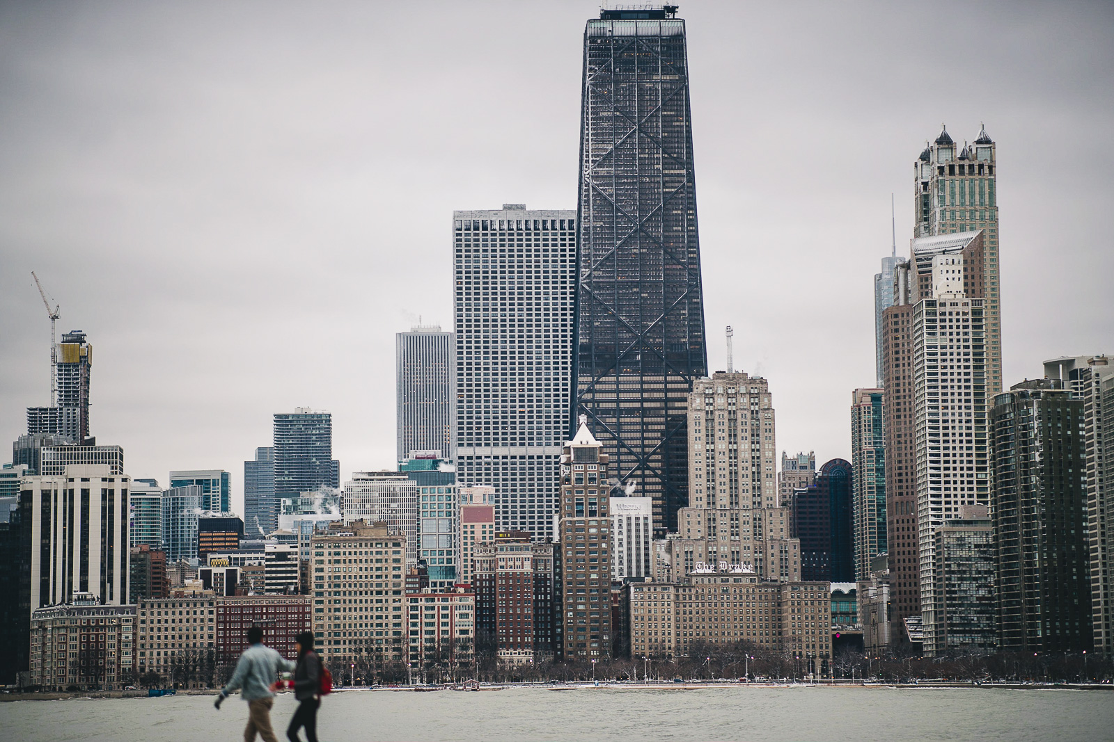 01 chicago skyline - Chicago Proposal Photographer // Jose + Anna