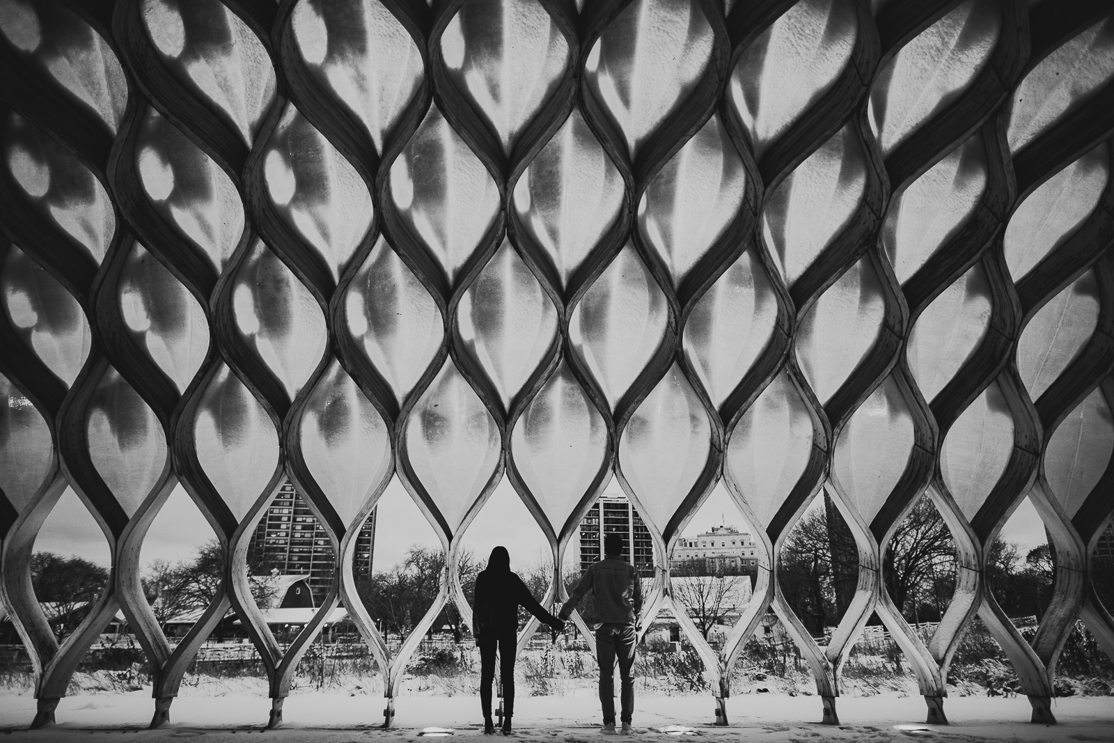 10 fun black and white photo - Chicago Proposal Photographer // Jose + Anna