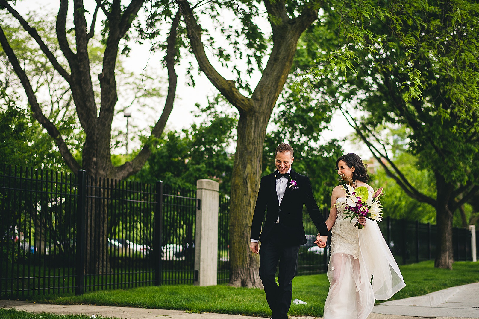 27 chicago wedding photo inspiration - Chicago Illuminating Company Wedding // Samantha + Jeremy