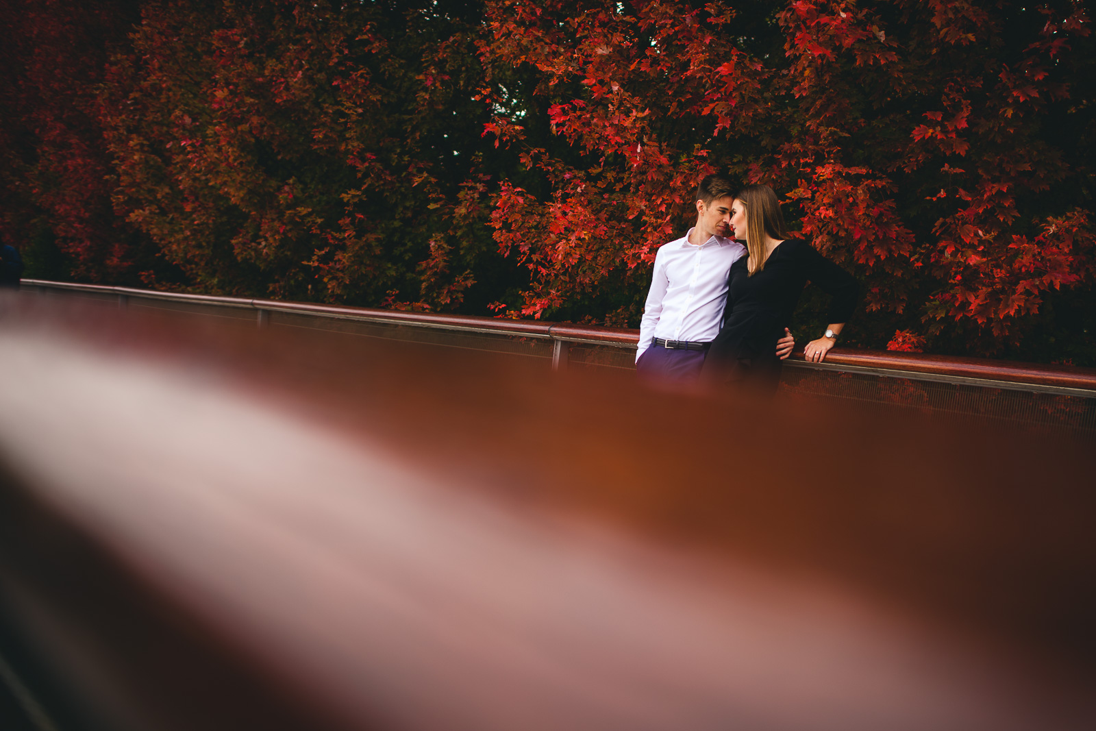 best fall engagement session inspo - Chicago Fall Engagement Photos // Marta + Kevin