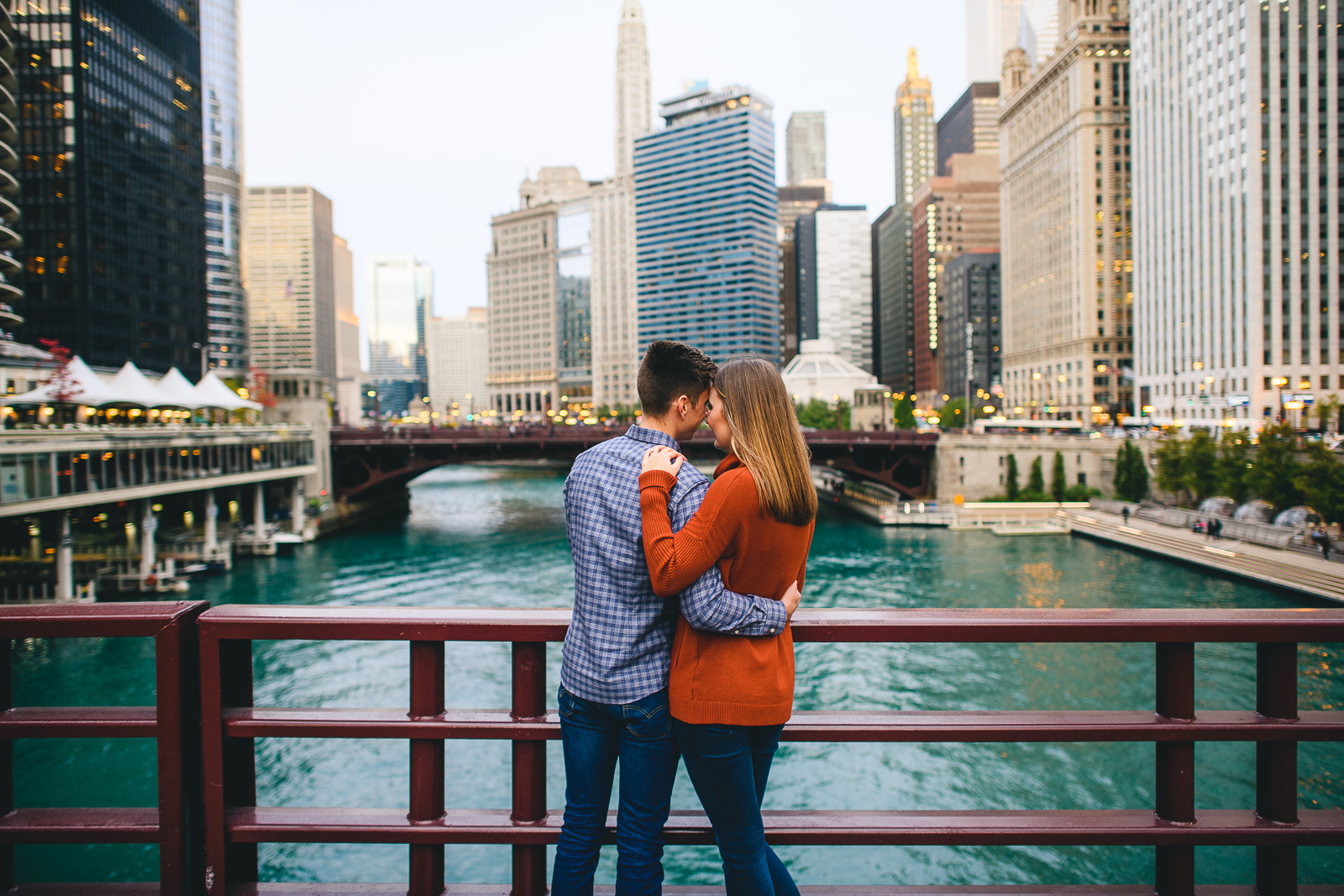 chicago engagement session on the bridges - Chicago Fall Engagement Photos // Marta + Kevin