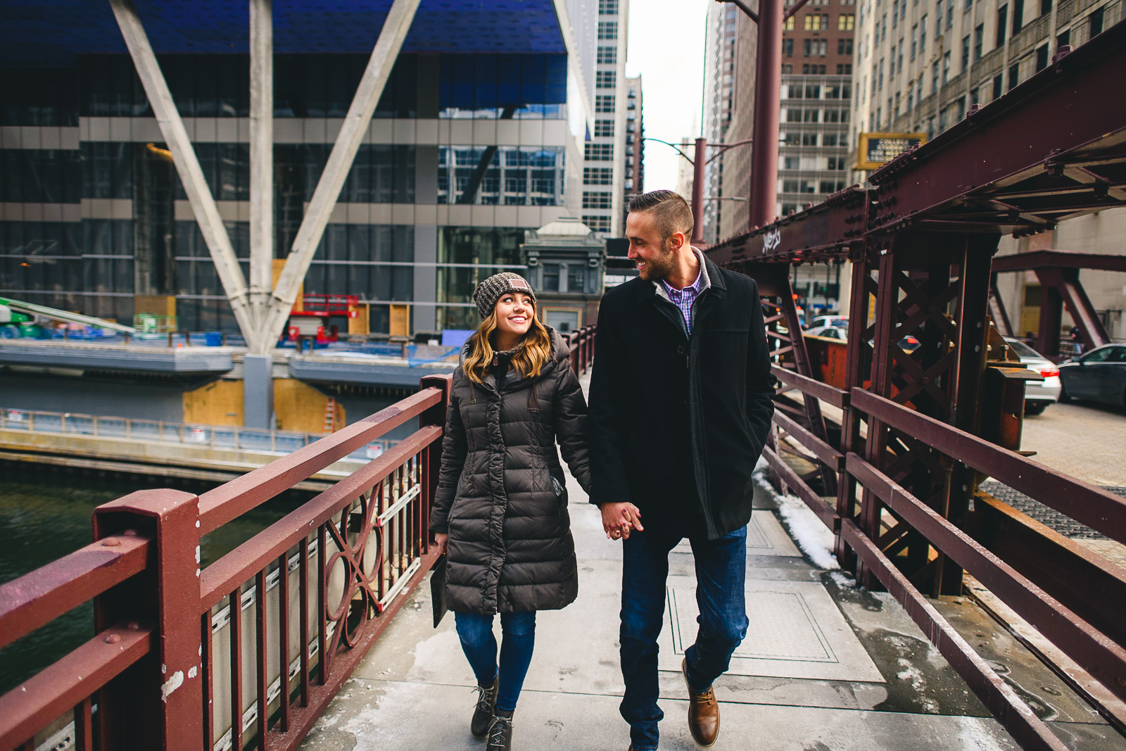 01 chicago photos on bridge engagement - Chicago Marriage Proposal // Mark + Jacklyn