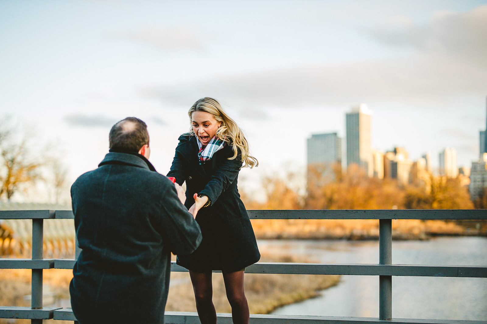 04 proposing in chicago - Zach + Staci // Chicago Proposal