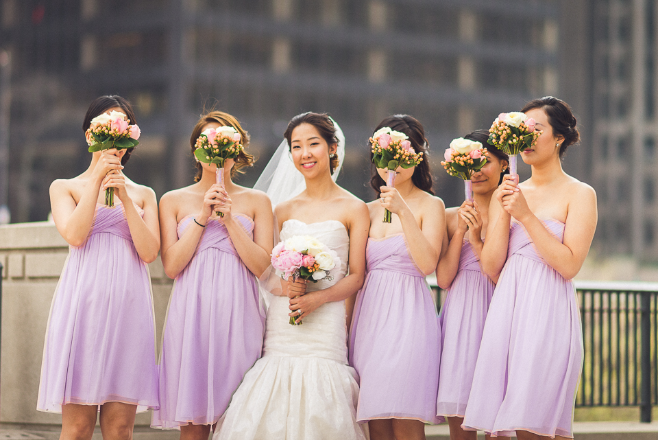20 bride with bridesmaids at the chicago lakefront
