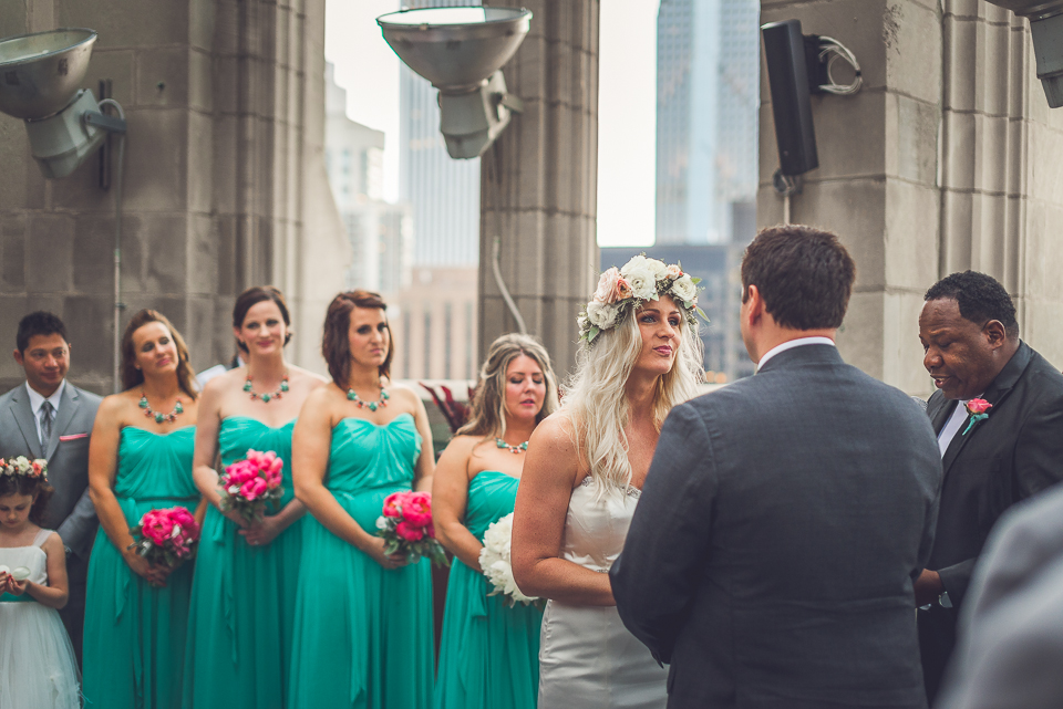 41 wedding in chicago at tribune crown