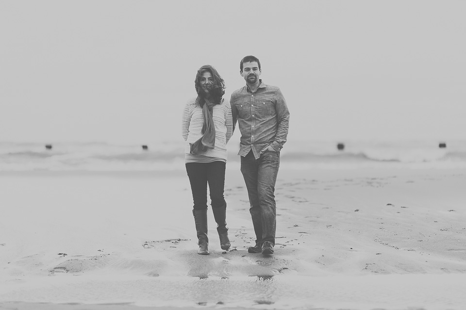 03 black and white engagement photos