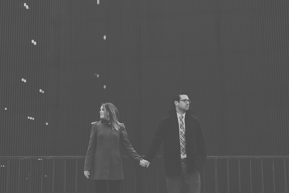 02 creative black and white engagement photos