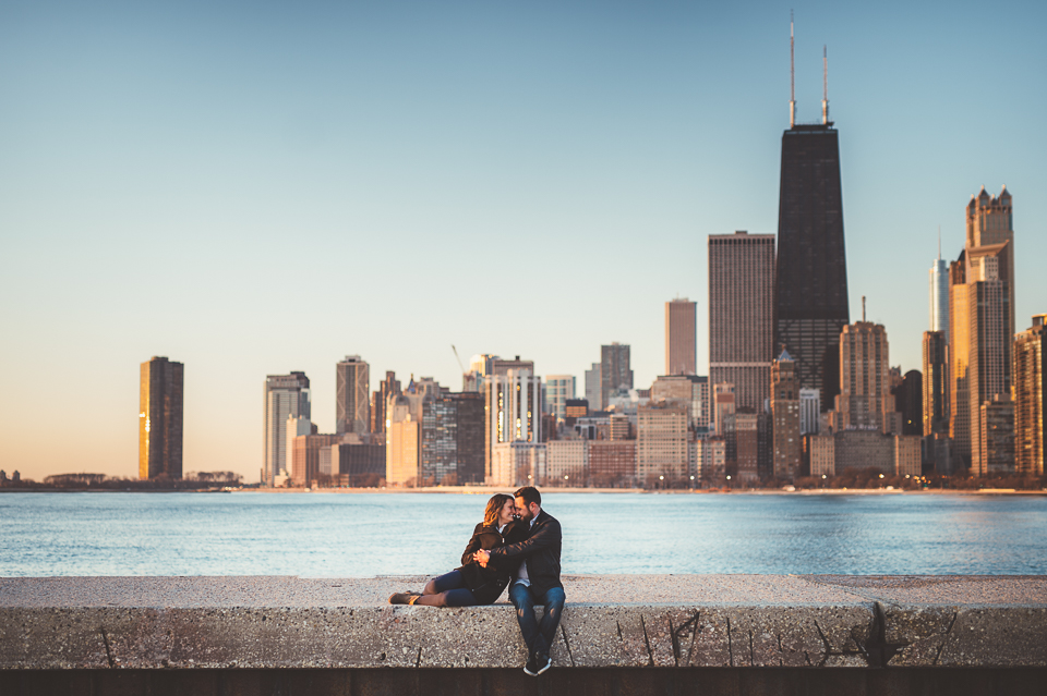03 lakefront engagement photos in chicago