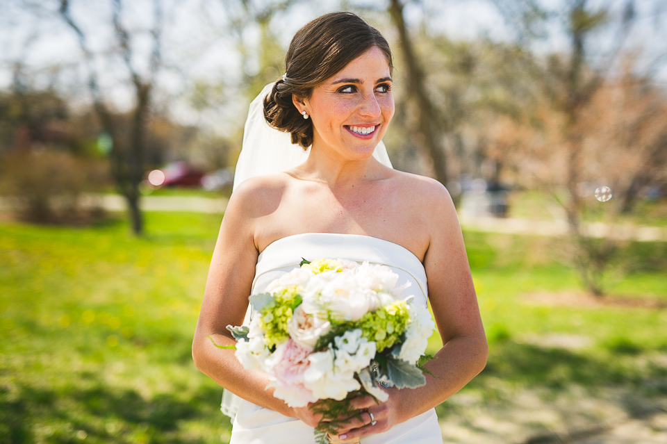 29 bride portrait with flowers