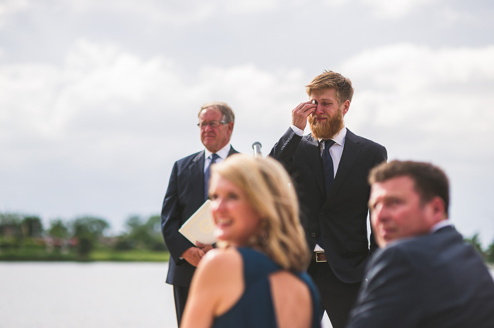 15 awesome groom crying