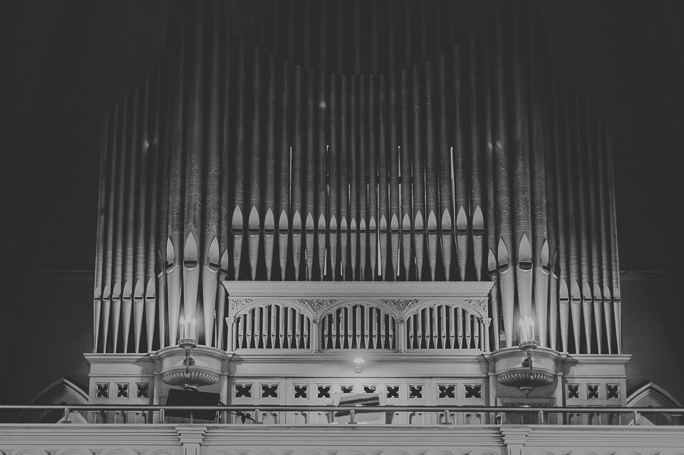 34 black and white organ photo