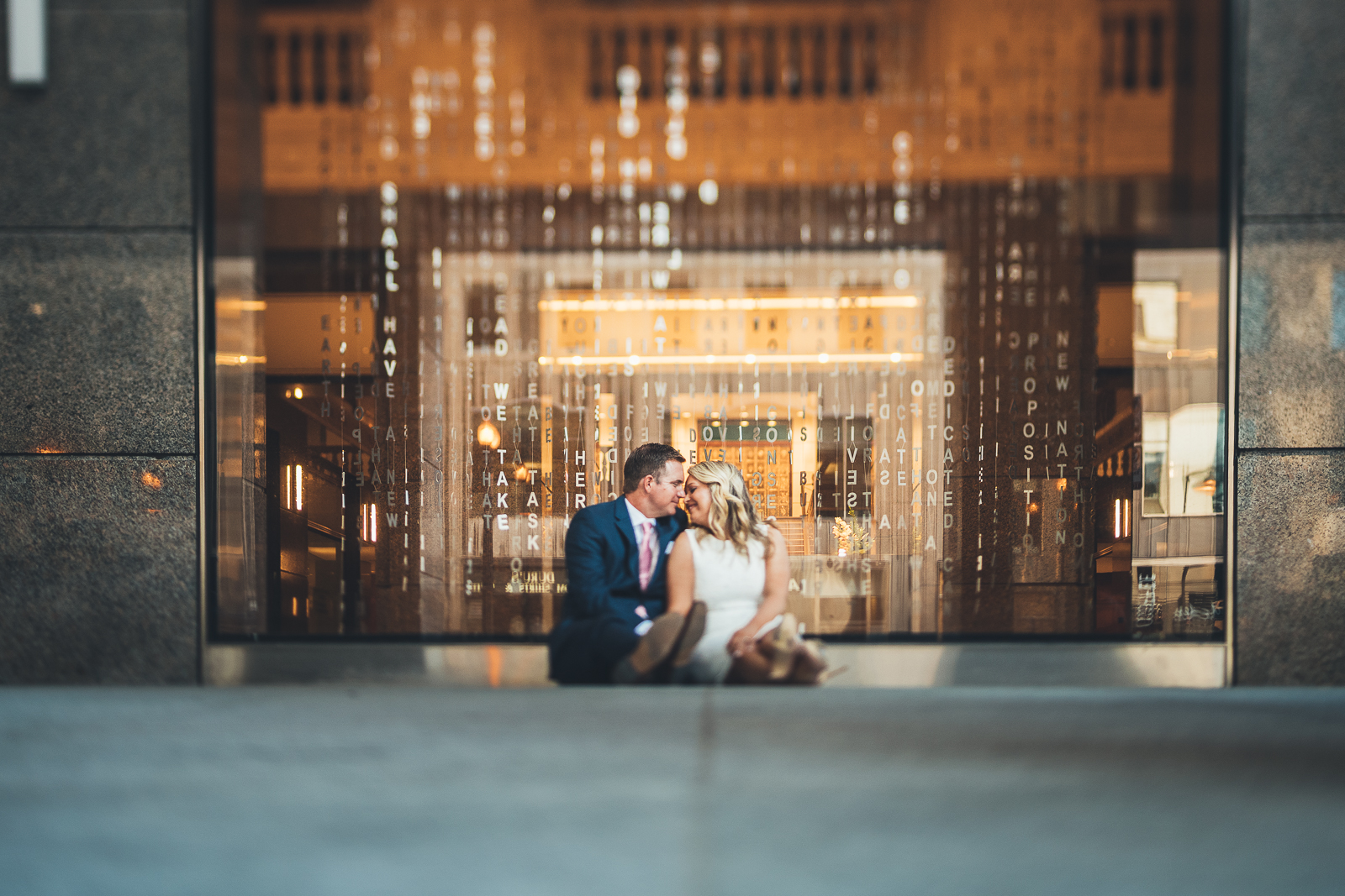 09 chicago loop area engagement session