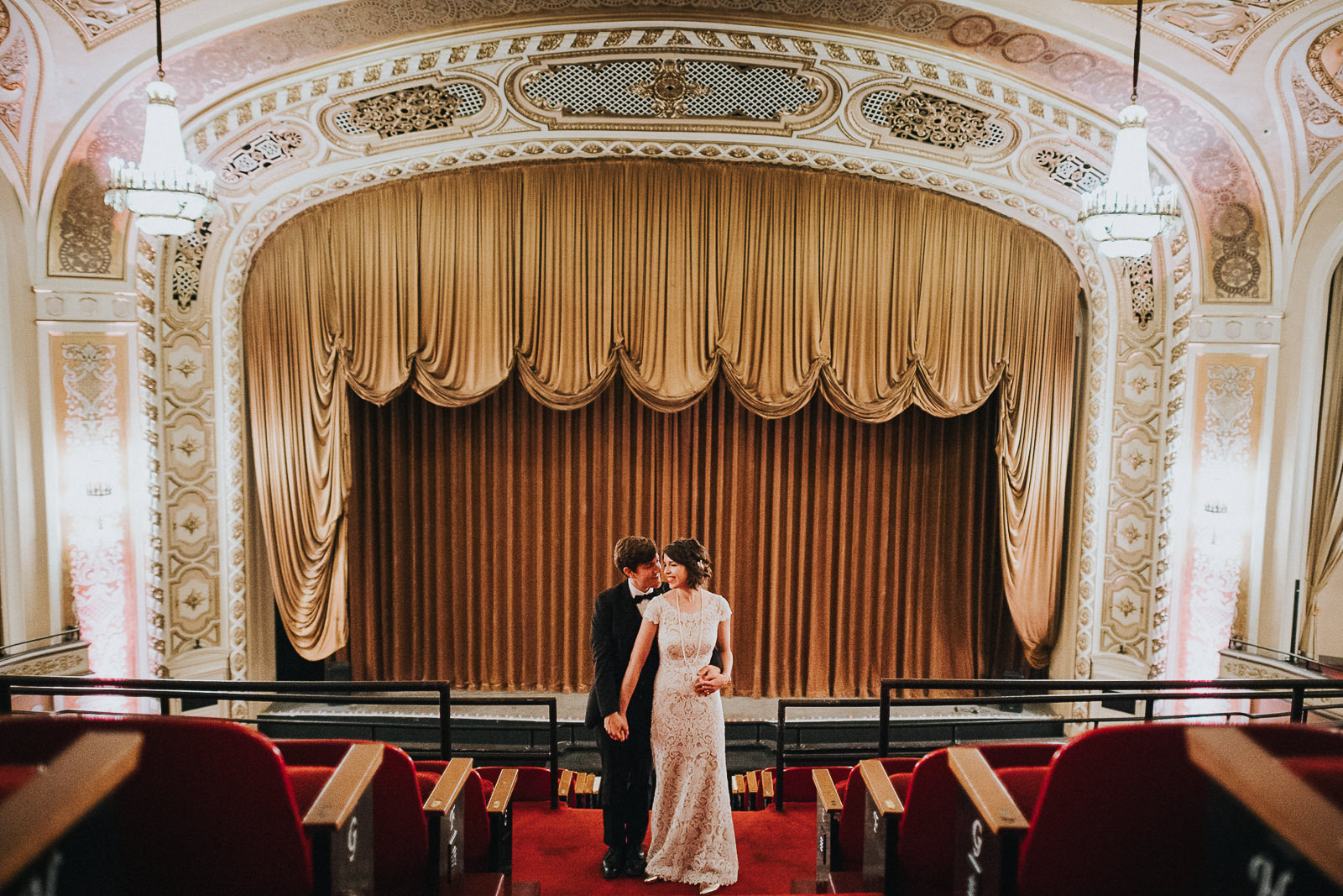 89 bride and groom creative portraits in madison