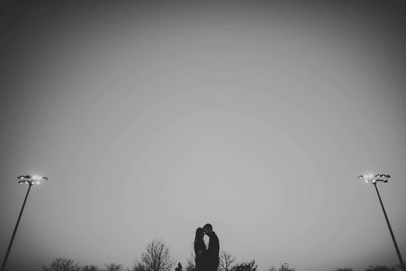 08-black-and-white-engagement-photography